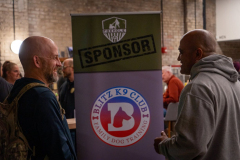 241109_foxhole_sld-00101