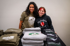241109_foxhole_sld-04198